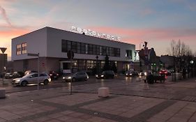 Restauracja ,,Biała Dama,,